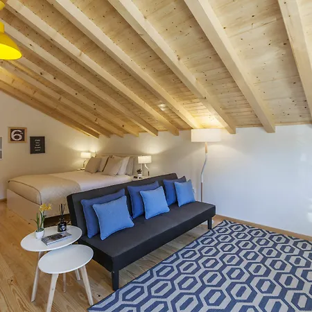 Local Apartment *